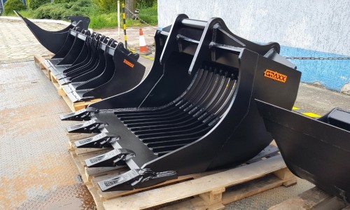 News Buckets for Liebherr, Yanmar and Takeuchi excavators.